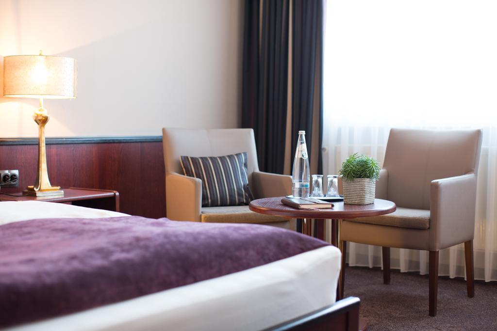 Hotel Kristall Weisswasser Εξωτερικό φωτογραφία