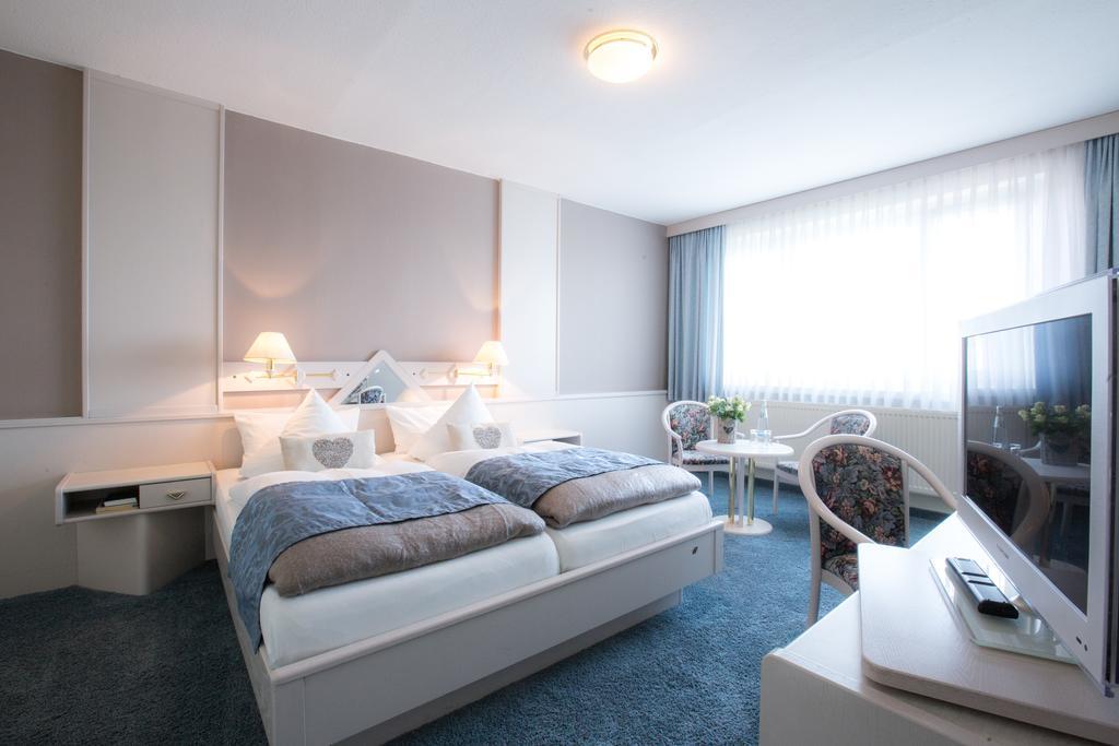 Hotel Kristall Weisswasser Εξωτερικό φωτογραφία