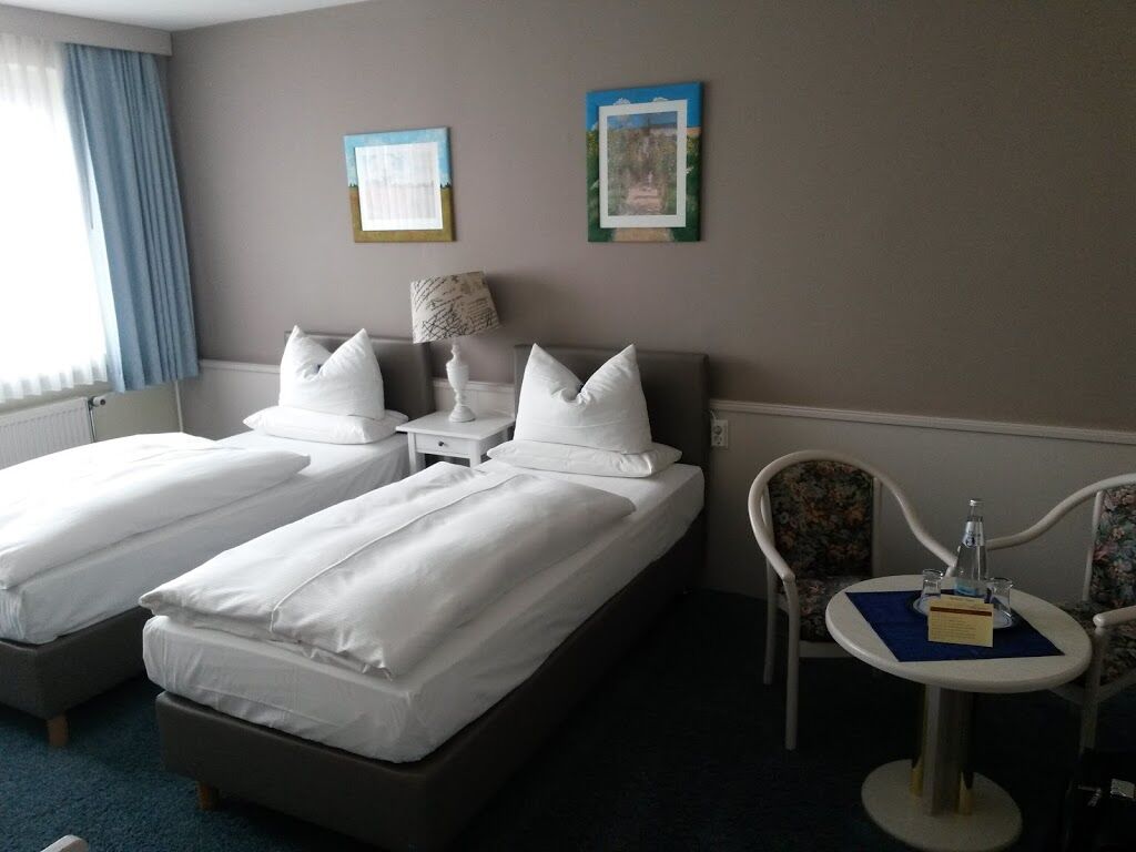 Hotel Kristall Weisswasser Εξωτερικό φωτογραφία